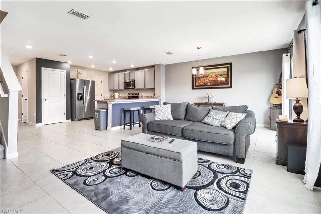 6390 Brant Bay BLVD # 106, NORTH FORT MYERS FL 33917-8