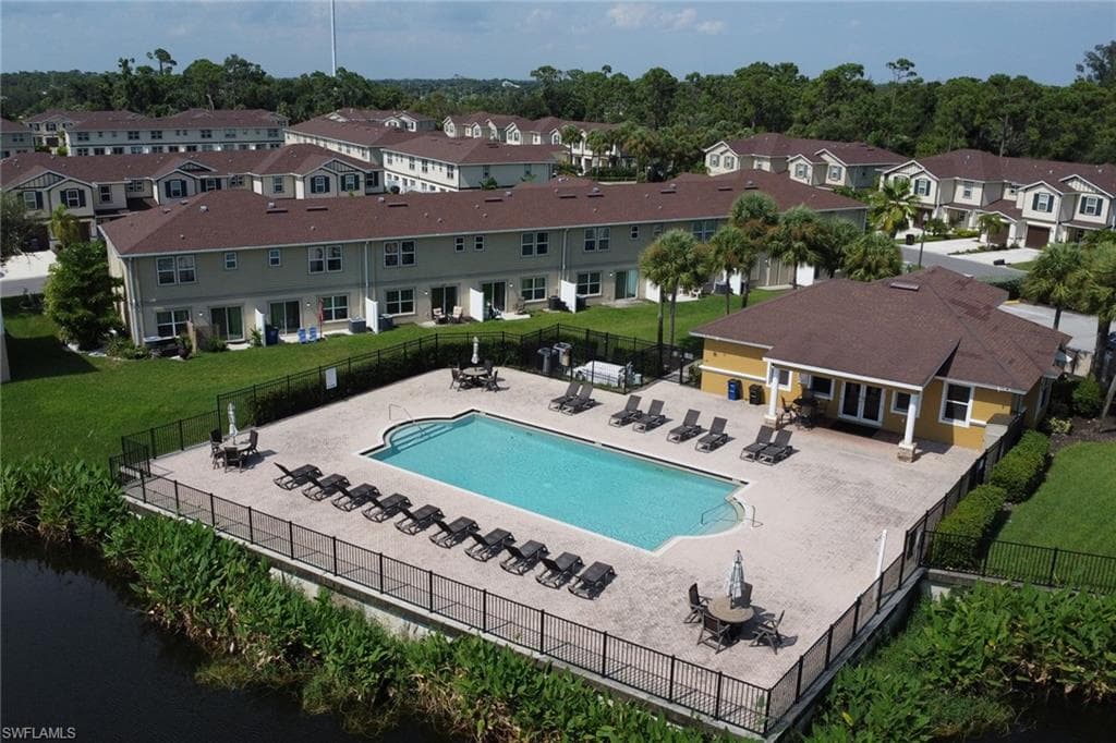 6390 Brant Bay BLVD # 106, NORTH FORT MYERS FL 33917-32