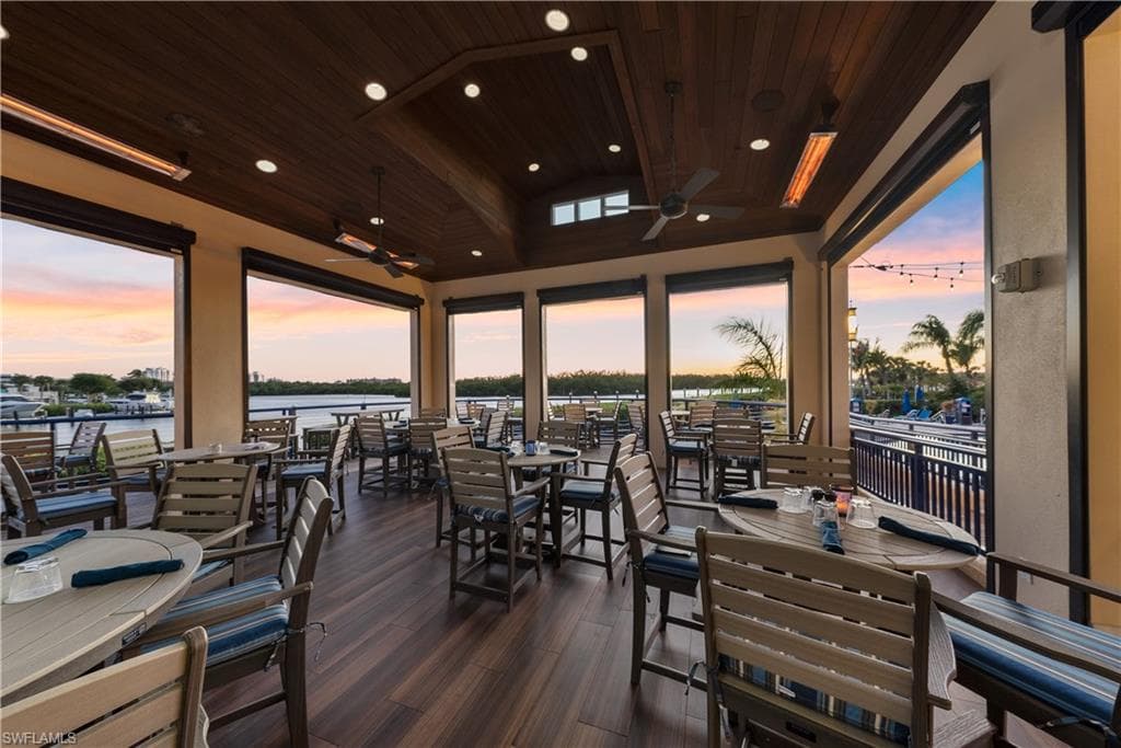 445 Dockside DR # B903, NAPLES FL 34110-32