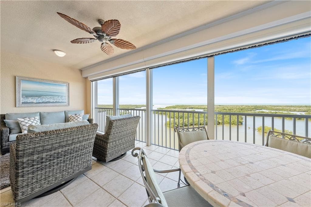 445 Dockside DR # B903, NAPLES FL 34110-13