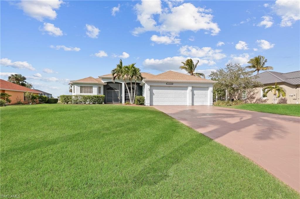 11486 Royal Tee CIR, CAPE CORAL FL 33991-8