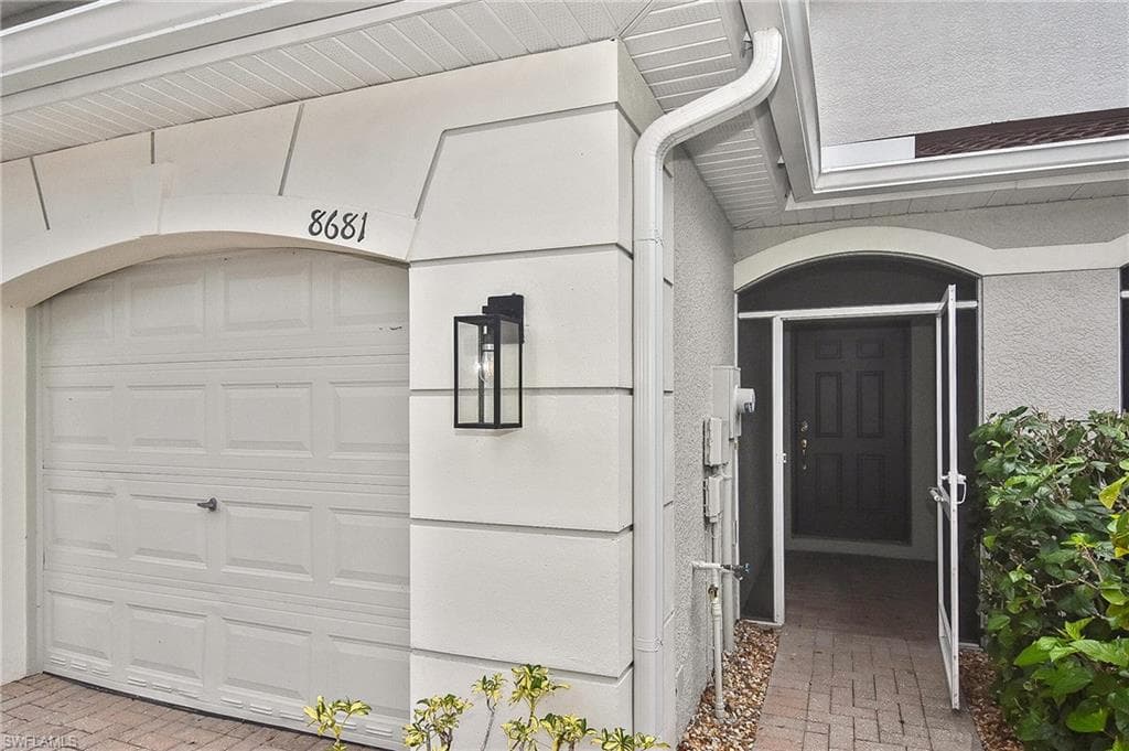 8681 Athena CT, LEHIGH ACRES FL 33971-45