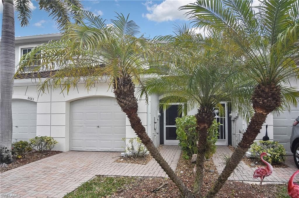 8681 Athena CT, LEHIGH ACRES FL 33971-44