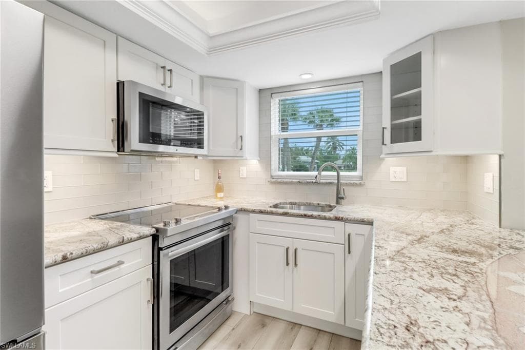 1549 Sandpiper ST # 1, NAPLES FL 34102-4