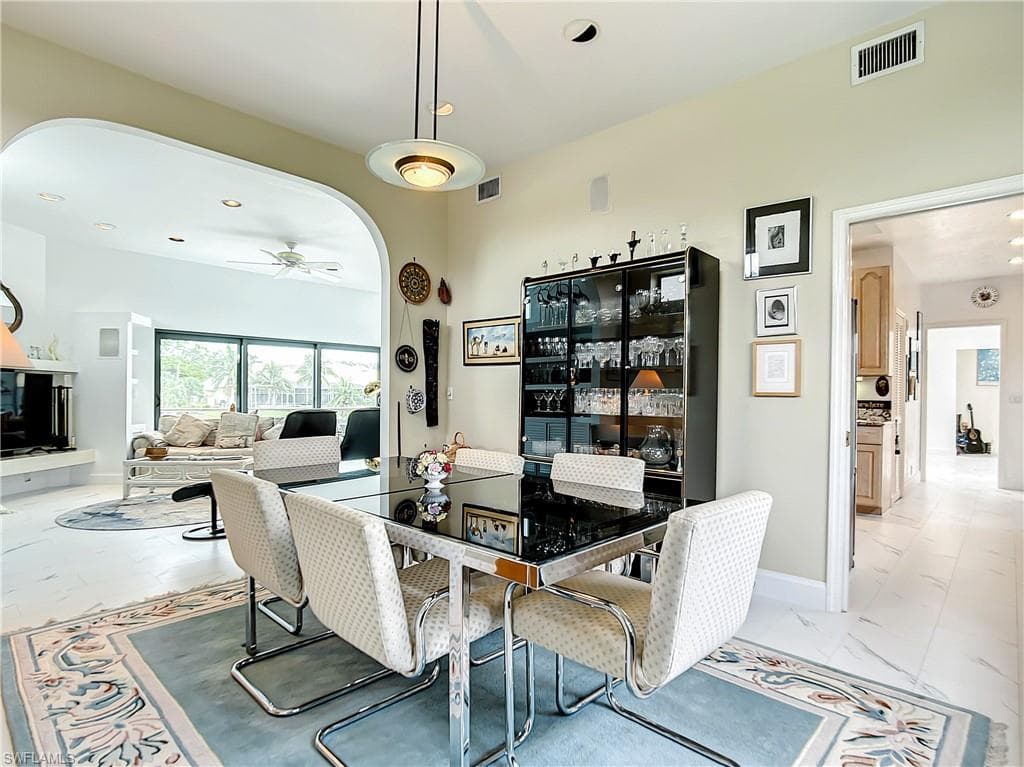 3766 Riviera CIR, BONITA SPRINGS FL 34134-18