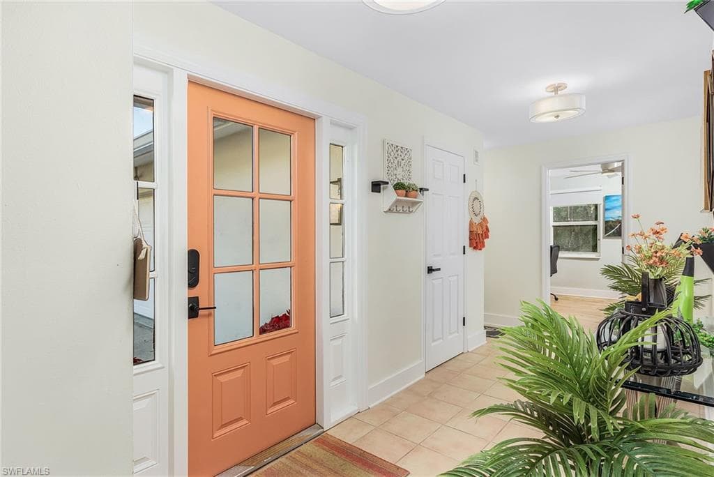 2950 Coach House LN, NAPLES FL 34105-7