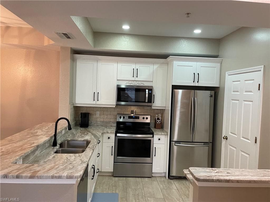 9025 Colby DR # 2113, FORT MYERS FL 33919-12