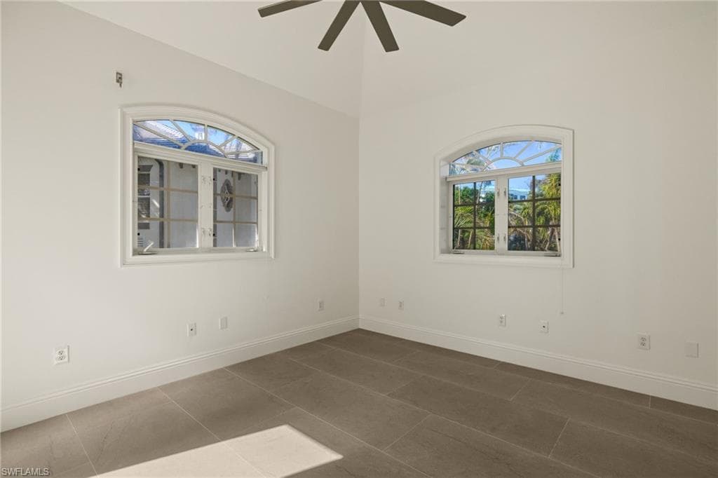865 Birdie View PT, SANIBEL FL 33957-13