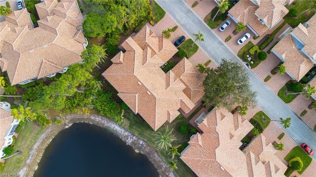 3300 Coconut Island DR # 201, ESTERO FL 33928-31