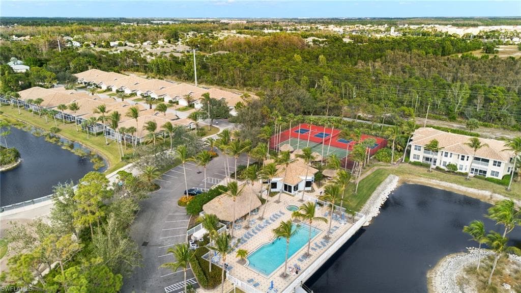 3300 Coconut Island DR # 201, ESTERO FL 33928-37