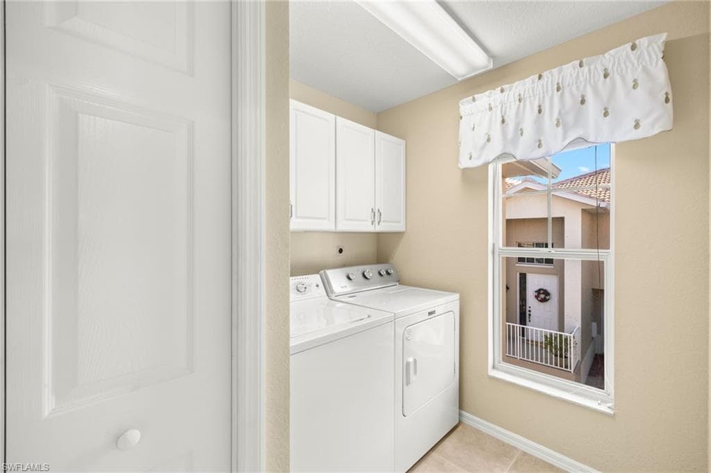 3300 Coconut Island DR # 201, ESTERO FL 33928-28