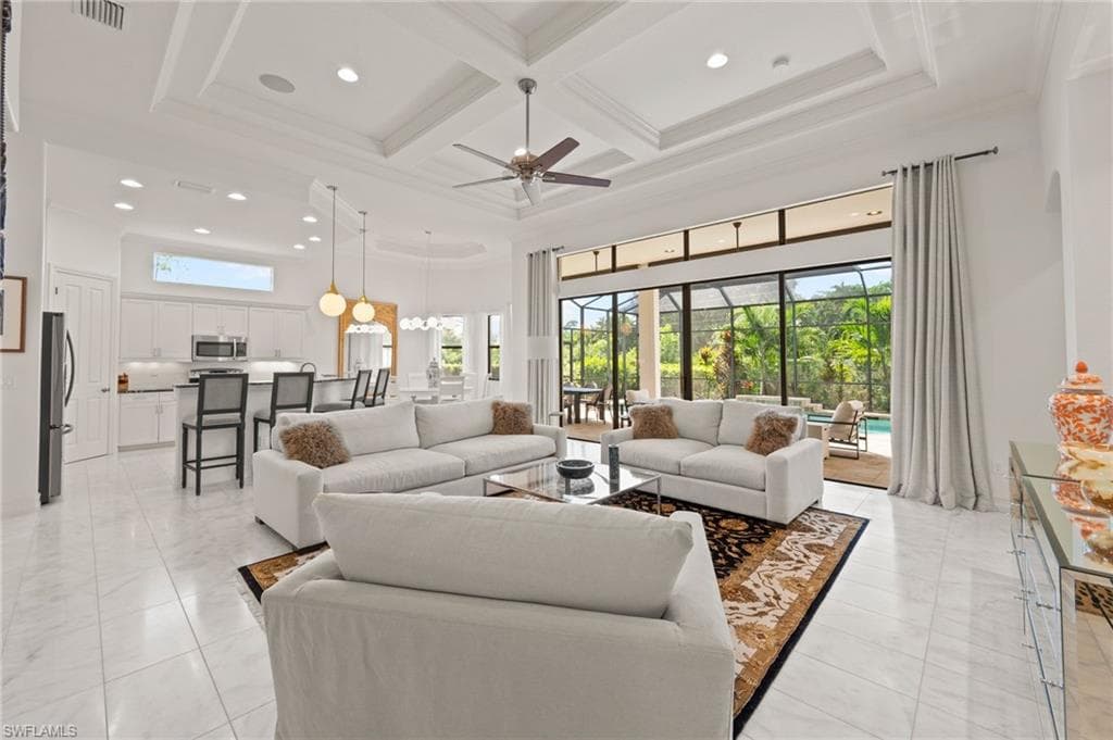 15855 Secoya Reserve CIR, NAPLES FL 34110-3