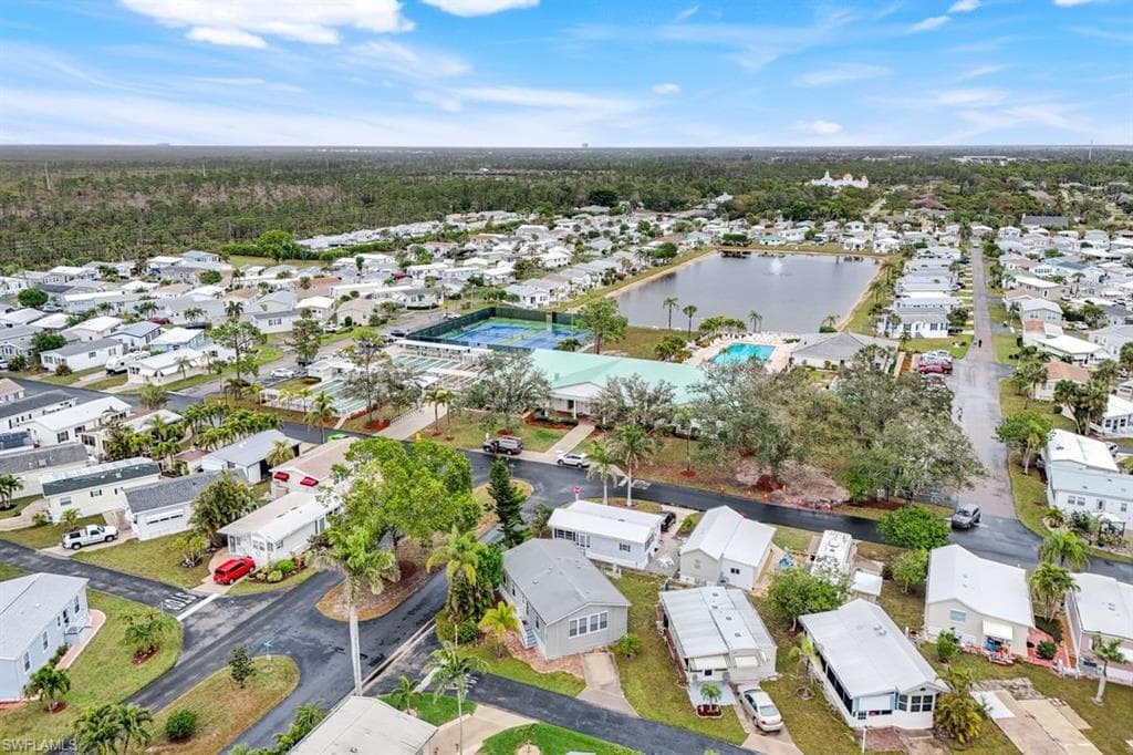 4620 Candlestick CT E, ESTERO FL 33928-3