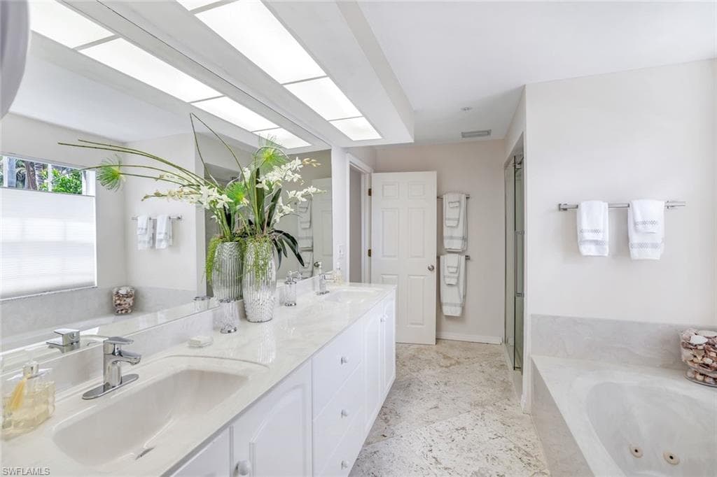 820 3rd ST S, NAPLES FL 34102-10