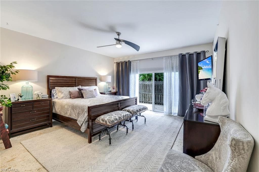 820 3rd ST S, NAPLES FL 34102-7