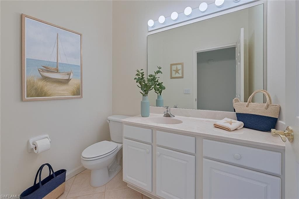 2155 Cay Lagoon DR # 424, NAPLES FL 34109-13