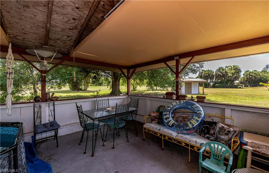 1038 Seminole CIR, MOORE HAVEN FL 33471-21
