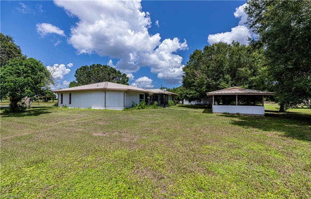 1038 Seminole CIR, MOORE HAVEN FL 33471-4