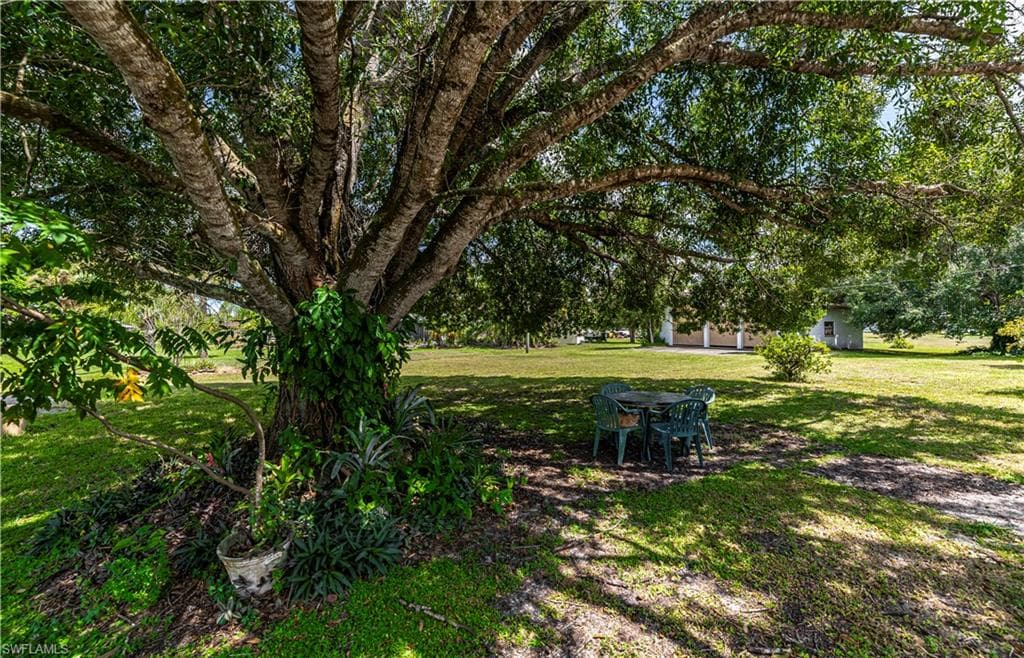1038 Seminole CIR, MOORE HAVEN FL 33471-3