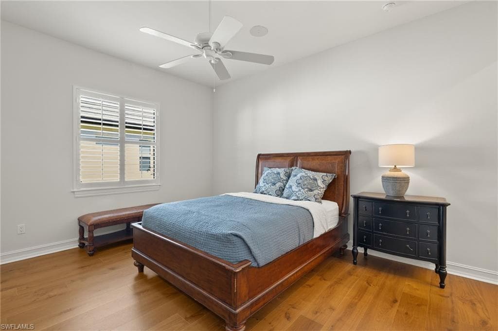 372 Cypress WAY W, NAPLES FL 34110-19