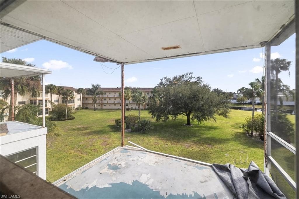 1429 Tropic TER, NORTH FORT MYERS FL 33903-32