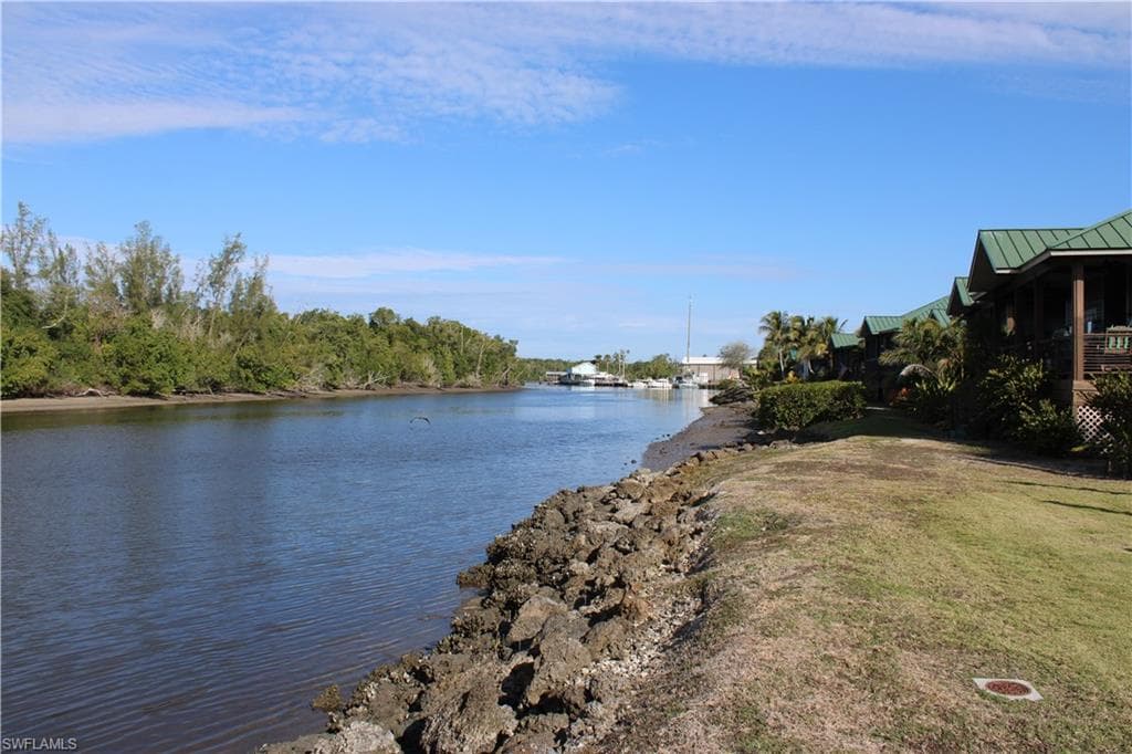 305 Storter #19 AVE N, EVERGLADES CITY FL 34139-2