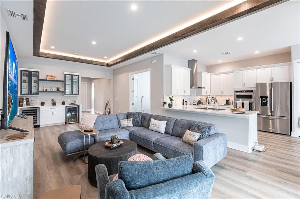 3778 Sapphire Cove CIR, NAPLES FL 34114-11