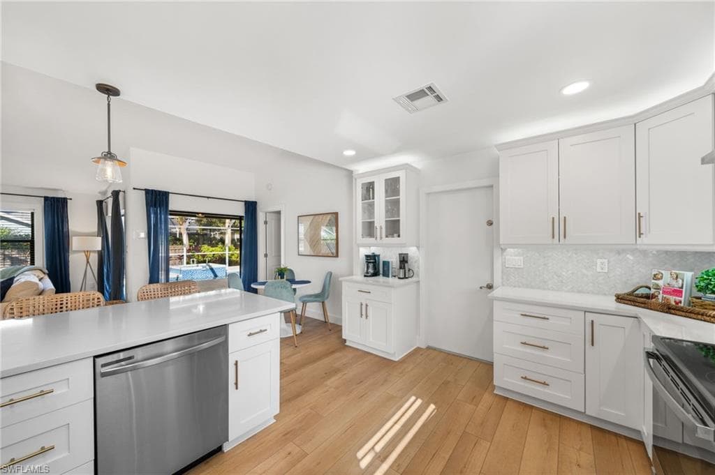 2451 River Reach DR, NAPLES FL 34104-12