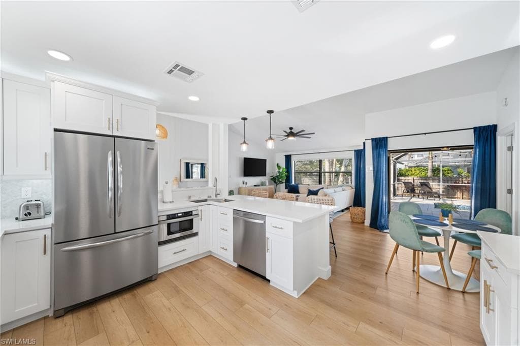 2451 River Reach DR, NAPLES FL 34104-11