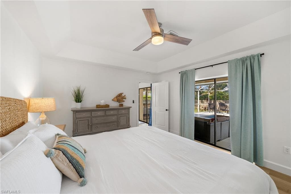 2451 River Reach DR, NAPLES FL 34104-14