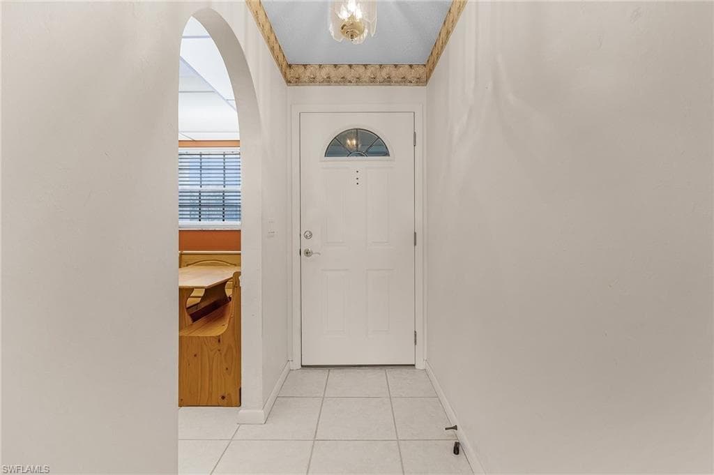 1500 Memoli LN # B5, FORT MYERS FL 33919-17