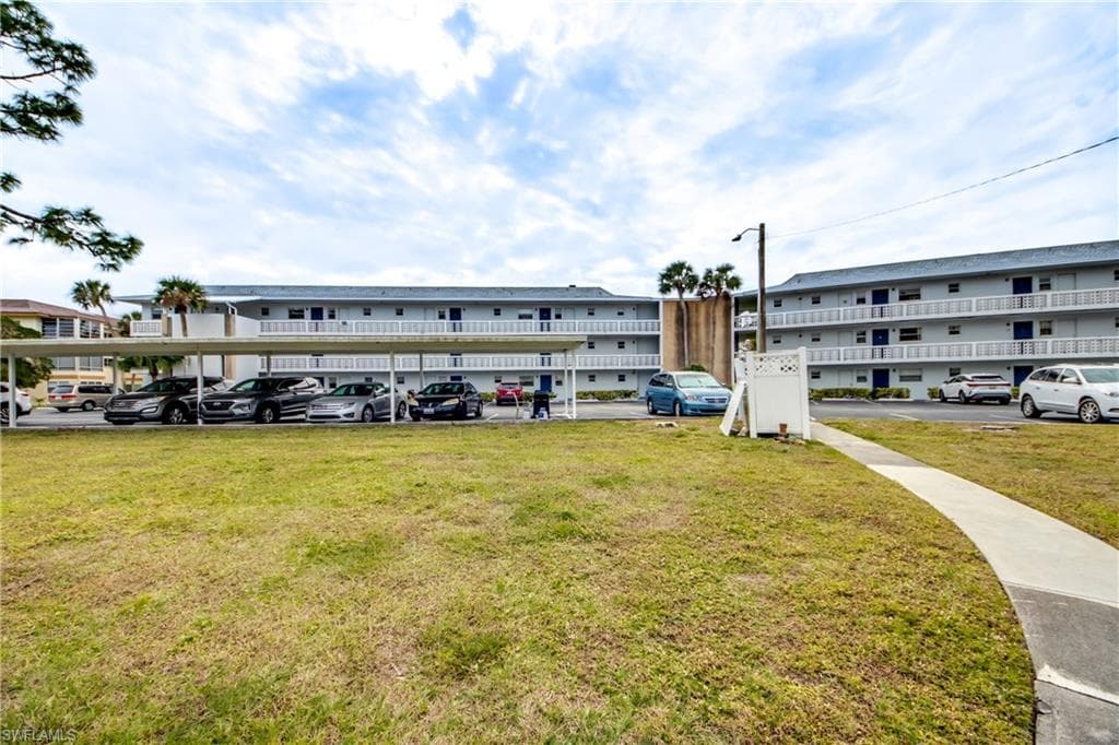 1432 Tropic TER # 1432, NORTH FORT MYERS FL 33903-28