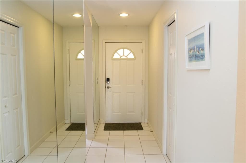 6660 Beach Resort DR # 1005, NAPLES FL 34114-27