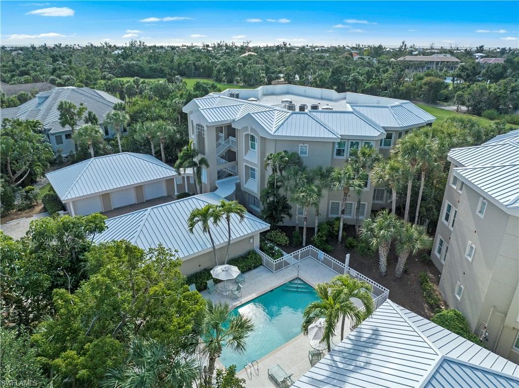 5657 Baltusrol CT # 2B, SANIBEL FL 33957-44