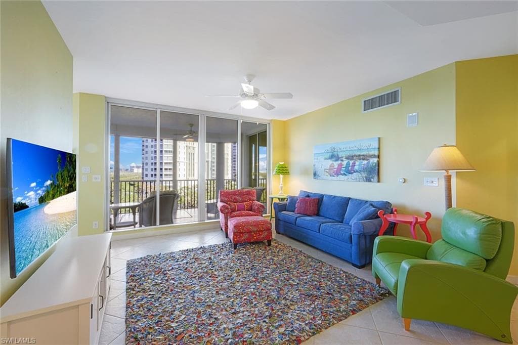 325 Dunes BLVD # 605, NAPLES FL 34110-10