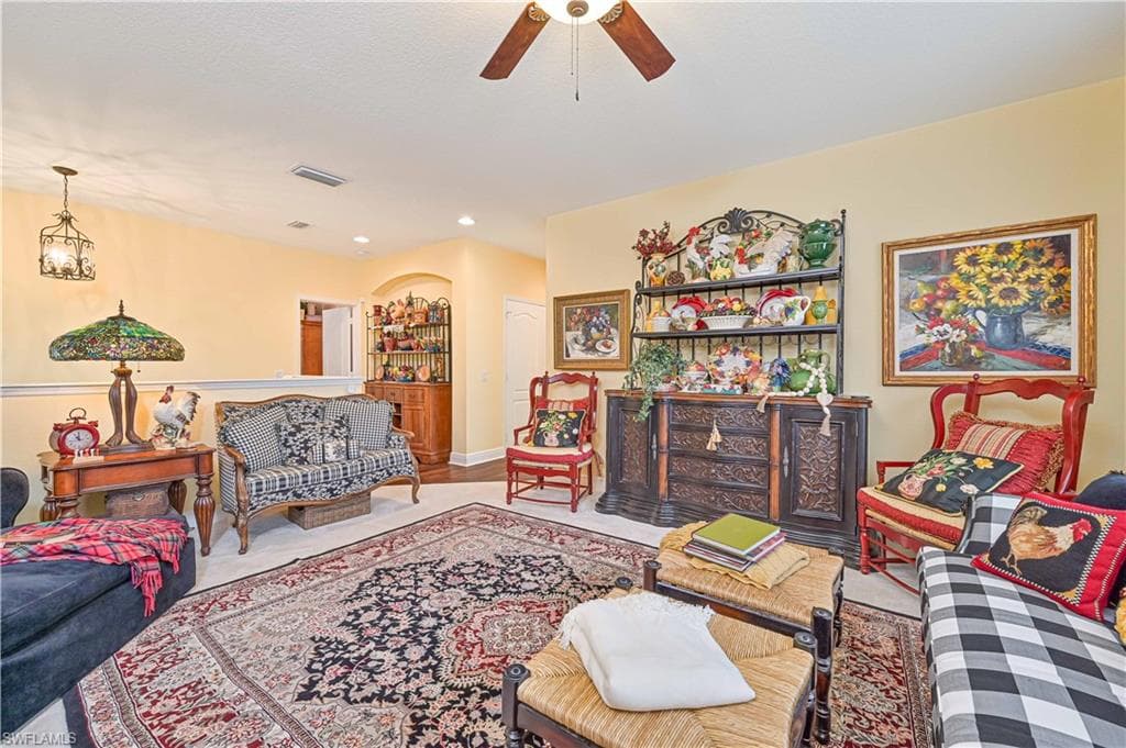 13900 Binghampton DR, FORT MYERS FL 33905-38