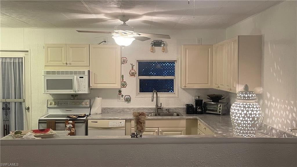 16230 Cynthia CT, FORT MYERS FL 33908-21