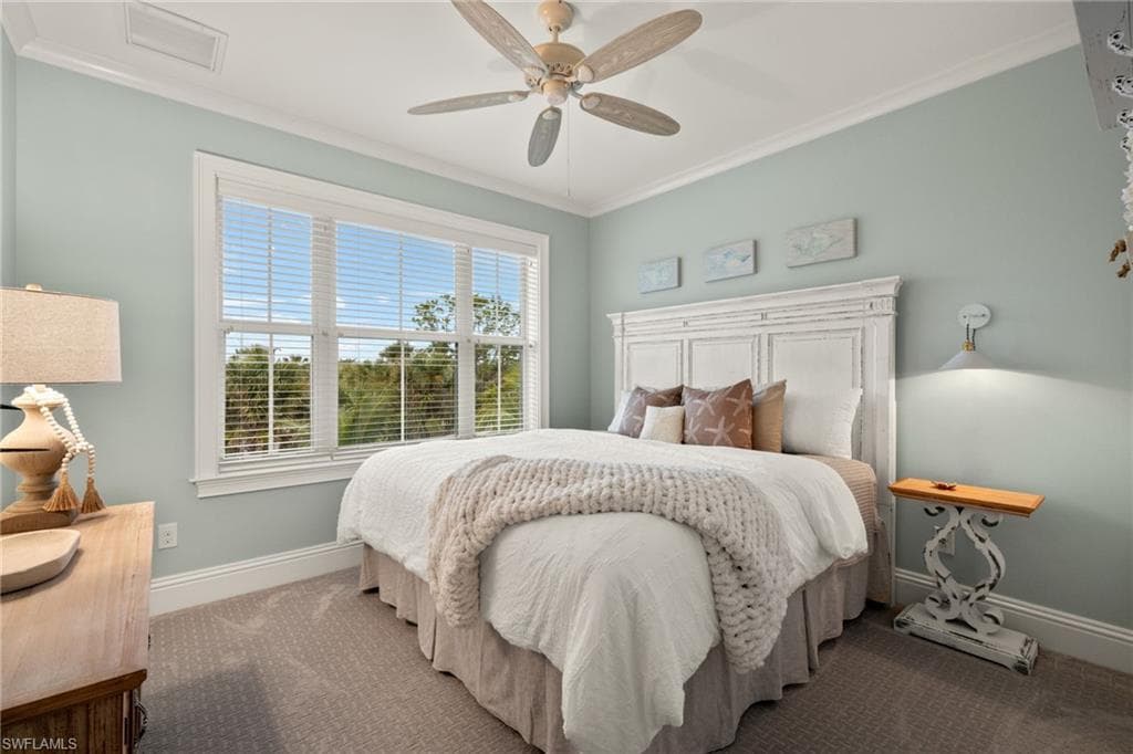 1114 Seagrape LN, SANIBEL FL 33957-22