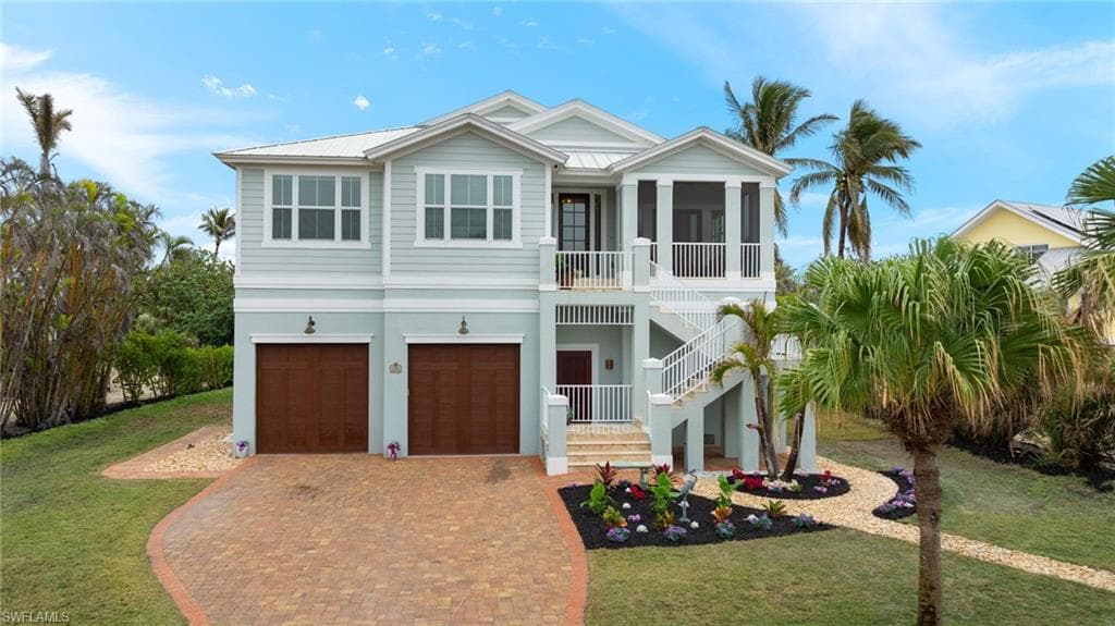 1114 Seagrape LN, SANIBEL FL 33957-32