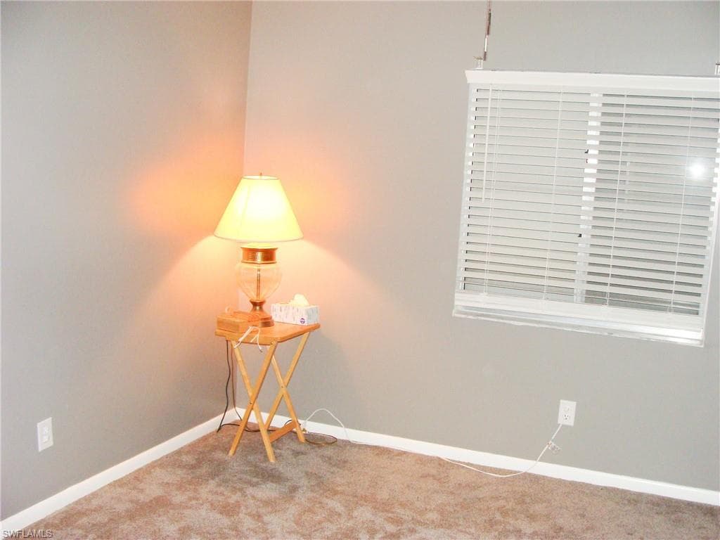 5693 Rattlesnake Hamm RD # 204, NAPLES FL 34113-15