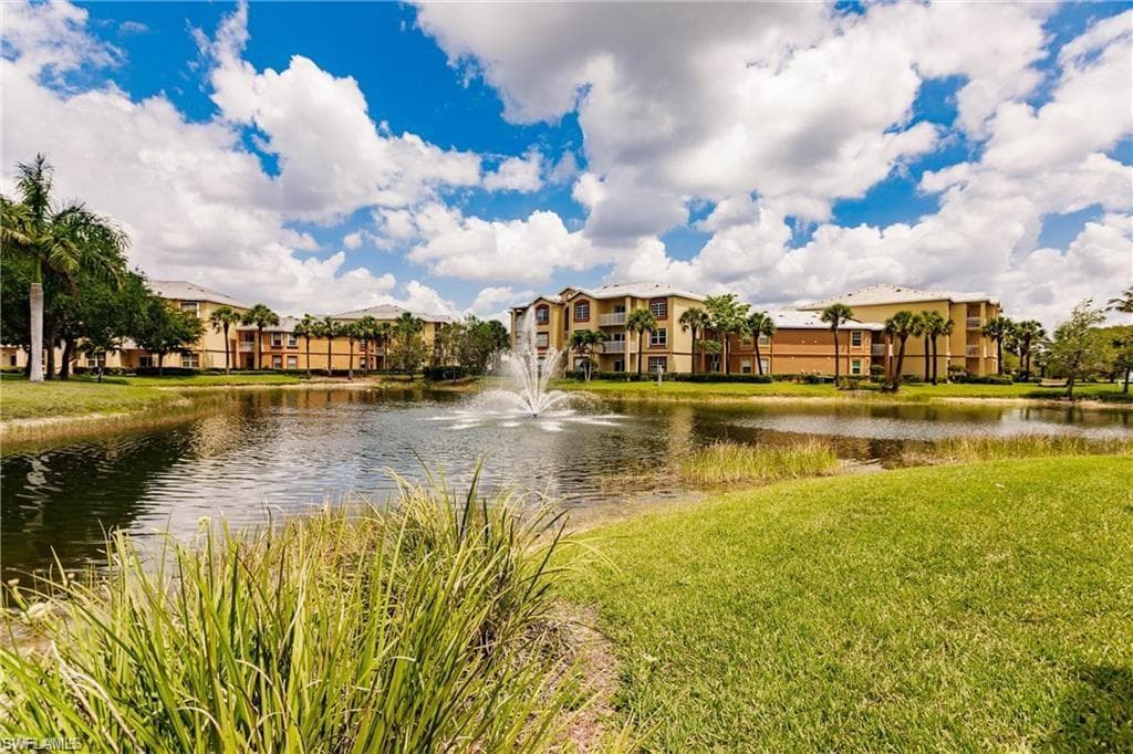 15655 Ocean Walk CIR # 205, FORT MYERS FL 33908-2