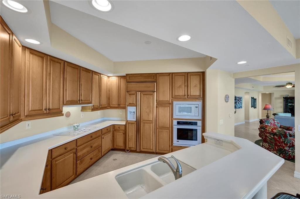 295 Grande WAY # 405, NAPLES FL 34110-13