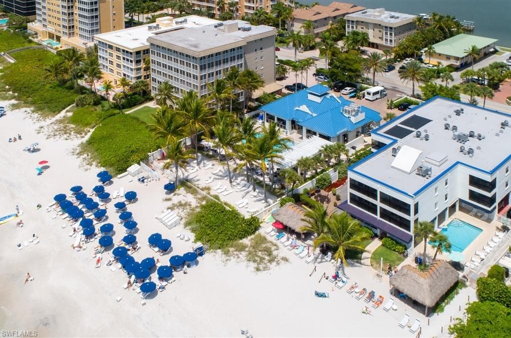 295 Grande WAY # 405, NAPLES FL 34110-34