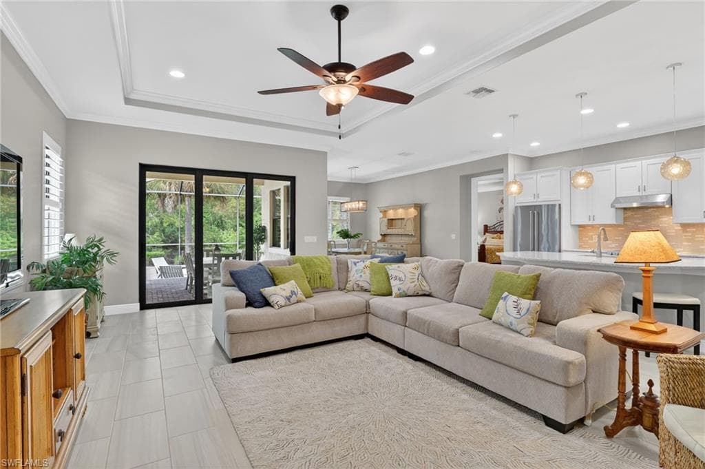 1409 Redona WAY, NAPLES FL 34113-2