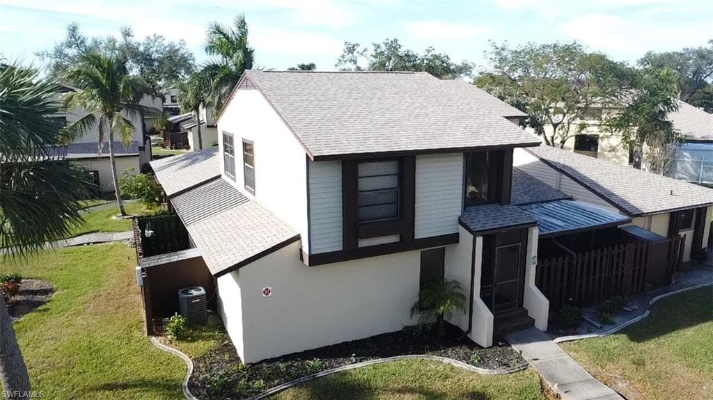 646 SE 12th CT # 18, CAPE CORAL FL 33990-25