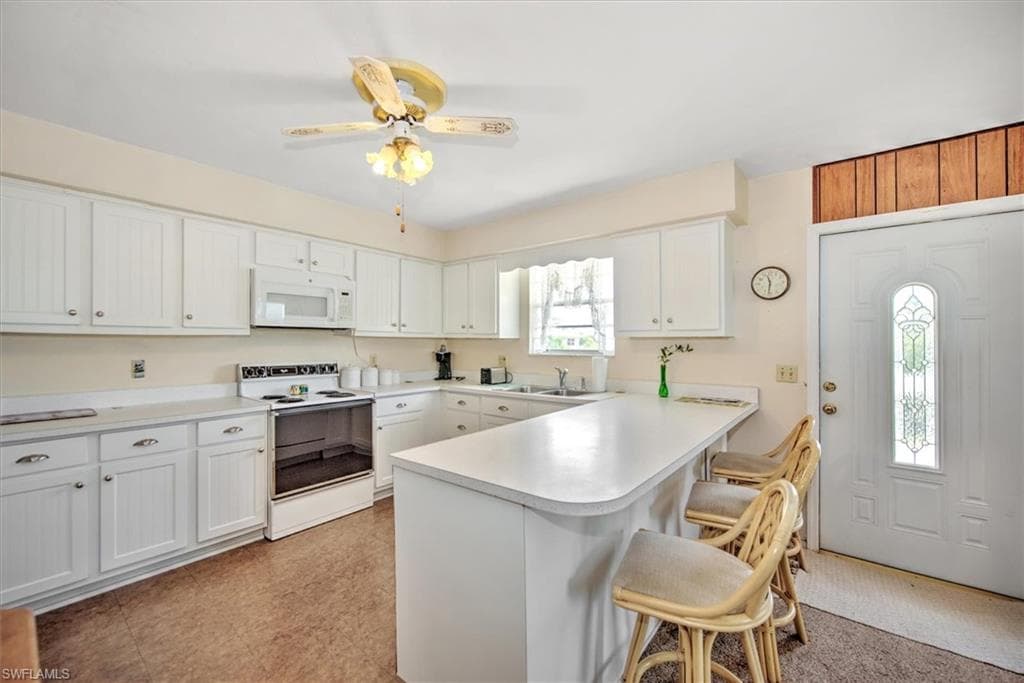 407 Lazy WAY, FORT MYERS BEACH FL 33931-10