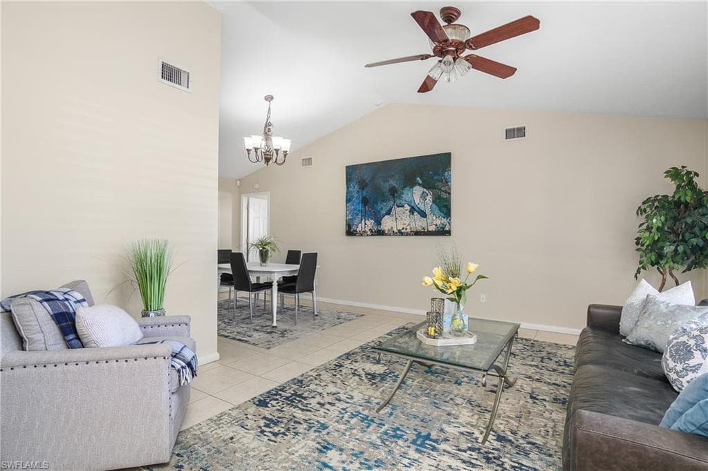 2560 11th CIR, NAPLES FL 34103-4