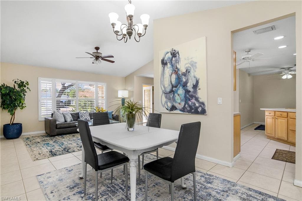 2560 11th CIR, NAPLES FL 34103-7