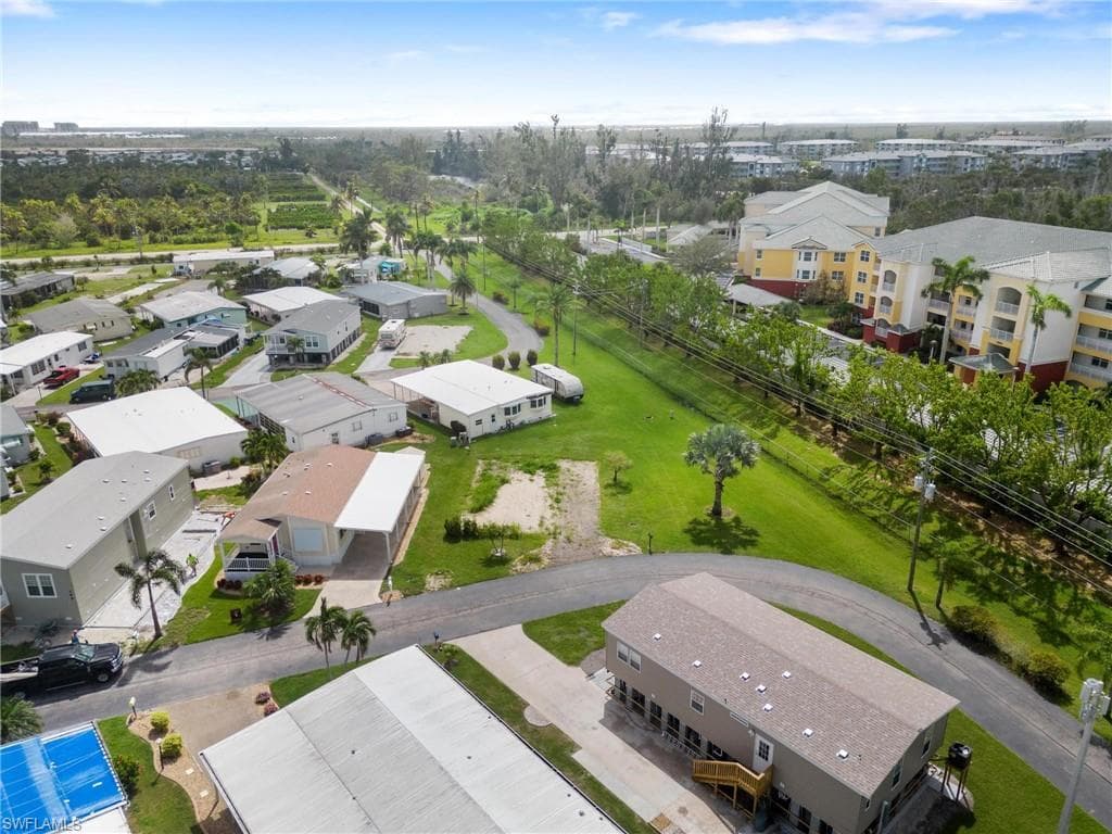 286 Dillard AVE, FORT MYERS FL 33908-3