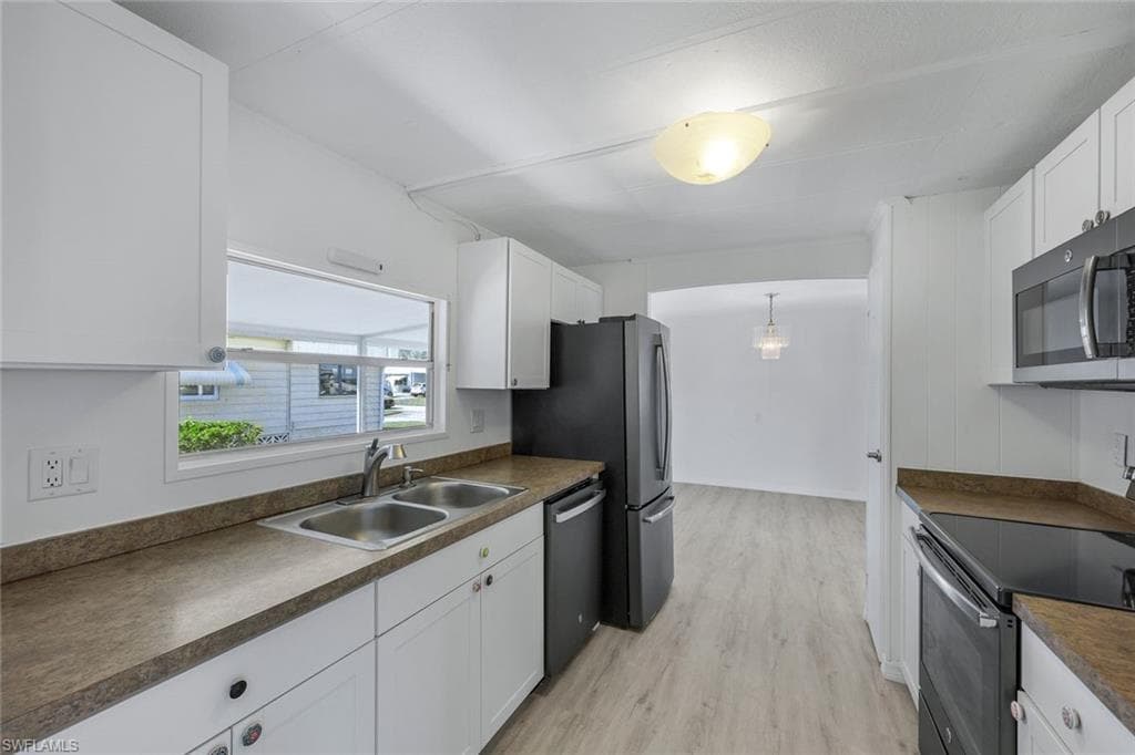 9335 Lord RD, BONITA SPRINGS FL 34135-7